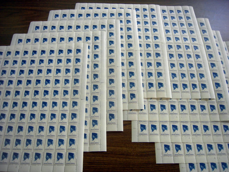 WHOLESALE 1000 INDONESIA SUKARNO # 616 MINT STAMPS FULL